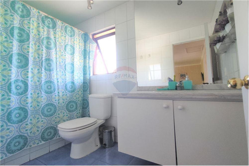 Imagen 18 de 19 de Casa En Venta 4 Dormitorios, Peñalolén