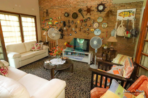 Casa Com 4 Dorms, Condomínio Lagoinha, Ubatuba - R$ 2 Mi, Cod: 1347 - V1347