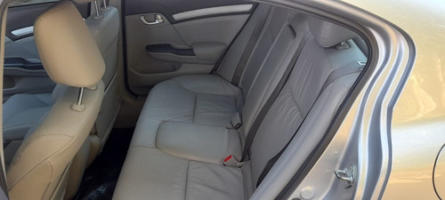 Imagen 8 de 15 de Honda Civic Exs