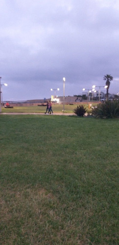 Imagen 16 de 17 de Av Del Mar Y Av Bunge Frente Playa