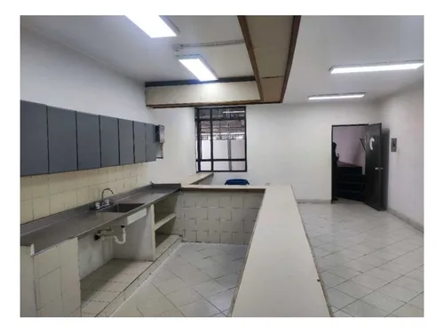 Bodega En Arriendo, Montevideo, Ideal Sector Alimentos O Farmaceutico