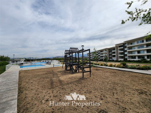 Departamento En Arriendo De 3d Y 2b En Colina, La Reserva.