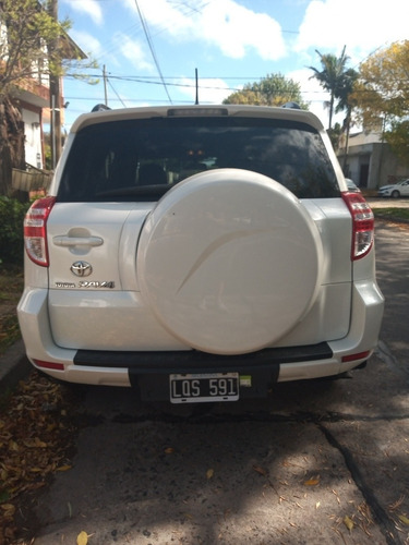 Toyota Rav4 2.4 4x2 At 2012
