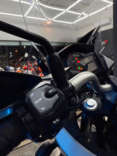 Suzuki V-strom 650