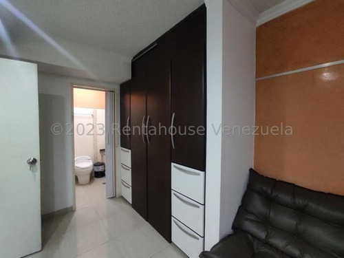 Imagen 15 de 26 de Apartamento En Venta Urb Los Chaguaramos, Maracay 23-19558 Hc