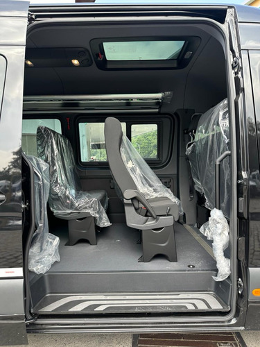 Mercedes-Benz Sprinter 2.0 Van 517 Cdi Extra Longo Teto Alto (21L) 5P Diesel
