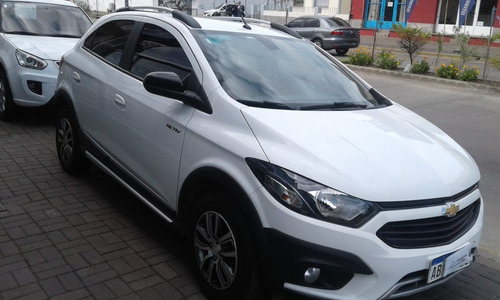 Chevrolet Onix Active 1.4