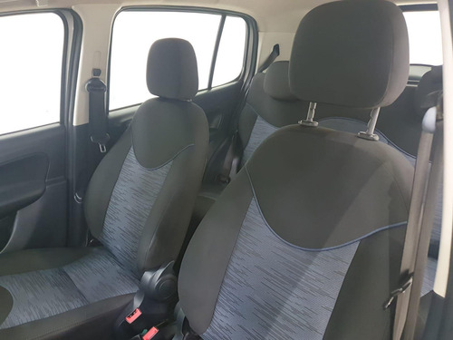 Imagem 12 de 13 de Fiat Uno Attractive 1.0 Flex