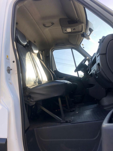Imagem 14 de 16 de Renault Master Com Bau 15/16