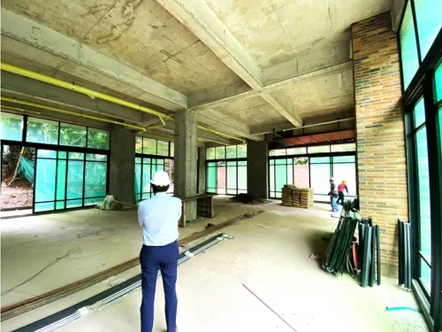 Local Comercial En Arriendo En El Poblado Sector Las Lomas