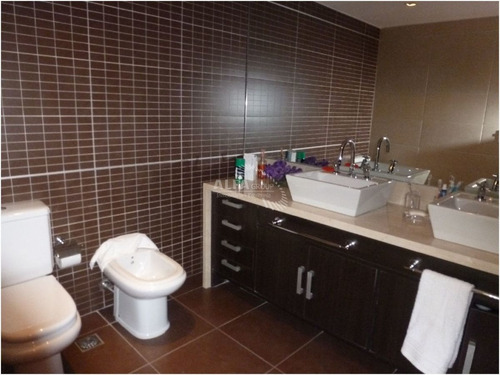 Imagen 16 de 22 de Excelente Apartamento Frente Al Mar !
