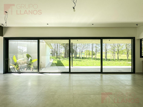 Venta De Casa A Estrenar Con 3 Dormitorios Con Vista Al Golf En Everlinks