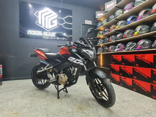 Bajaj Ns 200 2017