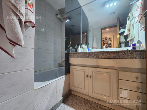 Departamento Semipiso 3 Dormitorios De Categoría - Yrigoyen Al 400, Nueva Cordoba