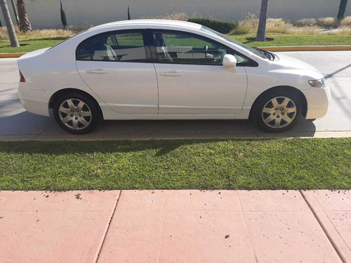 Imagen 4 de 15 de Honda Civic 2009 D Lx Sedan 5vel Mt