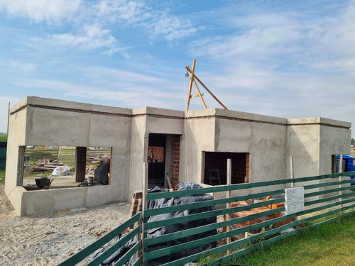 Imagen 6 de 9 de Casa A Estrenar En San Sebastian De 4 Ambientes. Escobar