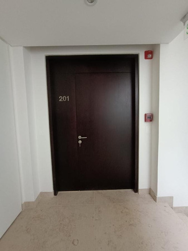 Imagen 8 de 30 de Rivera Próximo Arocena A Estrenar Oficina De 147 M2 !!