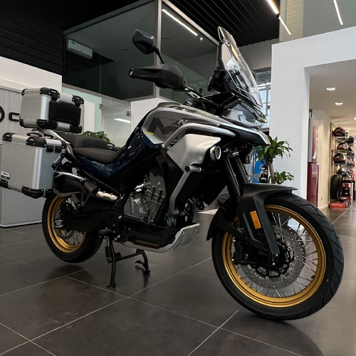 Imagen 3 de 20 de Cf Moto - 800 Mt