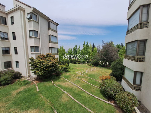 Departamento En Venta De 3 Dorm. San Carlos Apoquindo 2 E