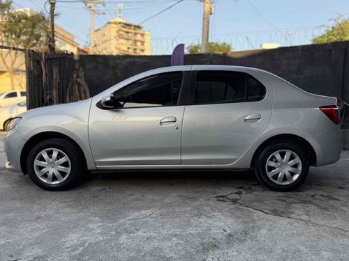 Renault Logan 1.6 EXPRESSION 8V FLEX 4P MANUAL