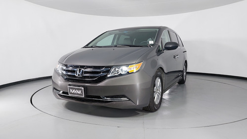 Honda Odyssey 3.5 LX AT