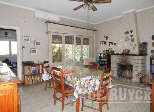 Casa En Venta En Quilmes Oeste