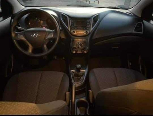 Imagem 4 de 7 de Hyundai Hb20 2016 1.0 Comfort Plus Flex 5p