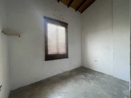 Imagen 8 de 13 de Tonwhouse En Venta Pueblo San Diego Fatima Pestana 0424-1621777/0424-4298868 Cod 141978