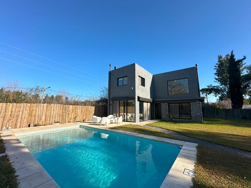 Alquiler Locación 606 M2 Escobar