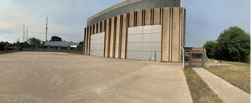 Excelente Establecimiento Industrial De Aproximadamente Unos 3000 M2 Cubiertos