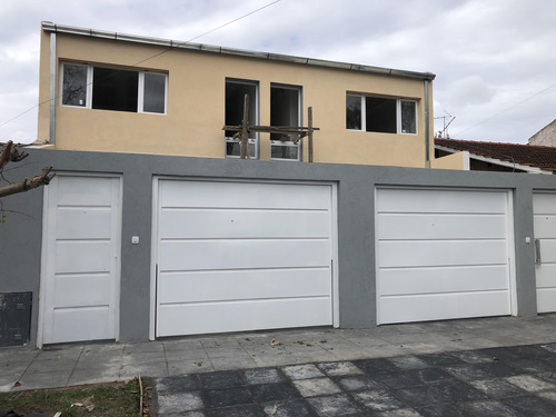 Casa En Venta Ubicado En Adrogué, Almirante Brown, G.b.a. Zona Sur