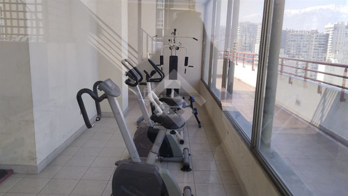 Departamento En Arriendo De 2 Dorm. En Santiago
