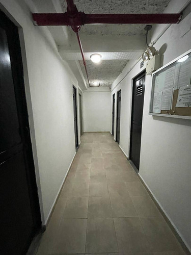 Apartamento En Venta En Valencia. Urb. El Parral - Wc