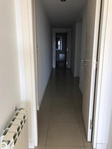 Imagen 10 de 20 de Semipiso De 3 Ambientes Con Cochera En La Rioja Y Garay