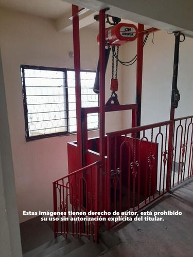 Locales Comerciales Con Oficinas Y Bodega En Venta En San Nicolás