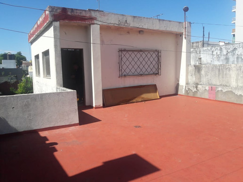 Imagen 2 de 13 de Casa A Refaccionar Sobre Lote Propio