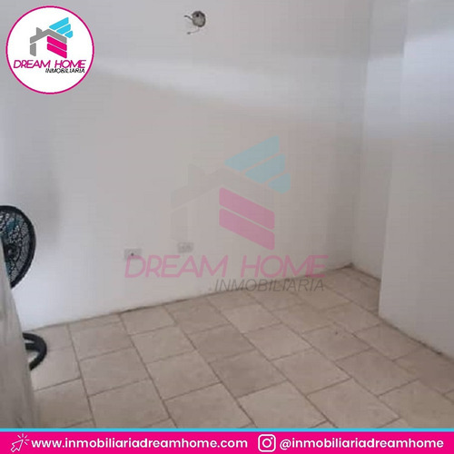 Imagen 4 de 9 de Town House Urb. Las Mesetas - Cúa