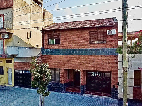 Se Vende Ph, Cuatro Amb Con Dos Cocheras, Totalmente Independiente., (villa Lugano)