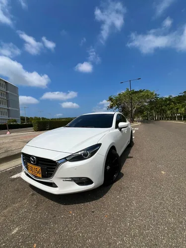 Mazda 3 2.0 Touring At