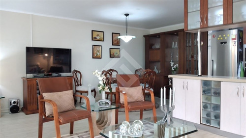 Venta De Dos Casas Las Condes De 4 Dorm / 4 Baños