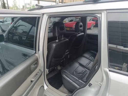Nissan Xtrail 2.5 S Basica