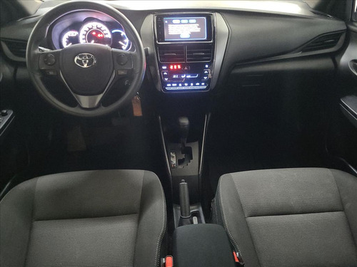 Toyota Yaris 1.5 16V FLEX XL MULTIDRIVE