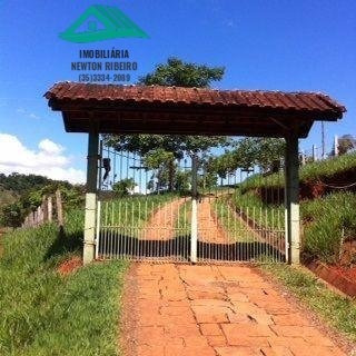 Chácara A Venda No Bairro Zona Rural Em Pouso Alto - Mg. - 147-1