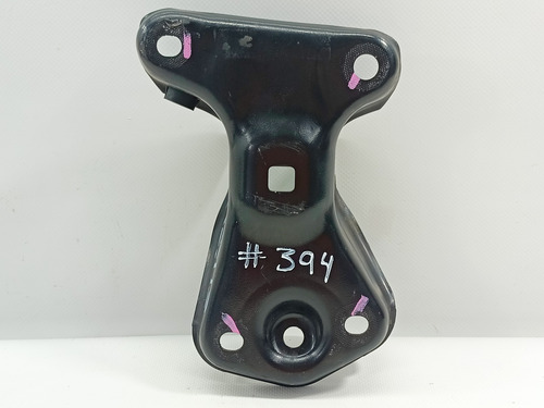 Base Soporte Eje Trasero Izquierdo Vw Jetta Mk6 11-16 (Usado)