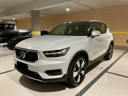Imagem 2 de 13 de Volvo Xc40 2020 2.0 T4 Momentum 5p