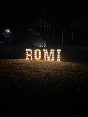 Imagen 3 de 5 de Letras Gigantes Eventos Bodas 15 Años