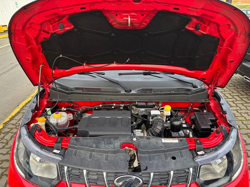 Mahindra KUV100 1.2 DELUXE 4X2 MT 5P