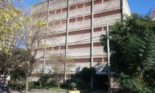 Imagen 3 de 4 de Cochera En Venta En Lanus Oeste