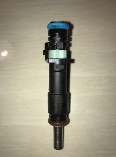 Inyector Chevrolet Cruze 1.8 Original Gm 55570284 (Usado)