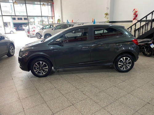 Imagen 4 de 12 de Chevrolet Onix 1.4 Ltz Full Full 2016